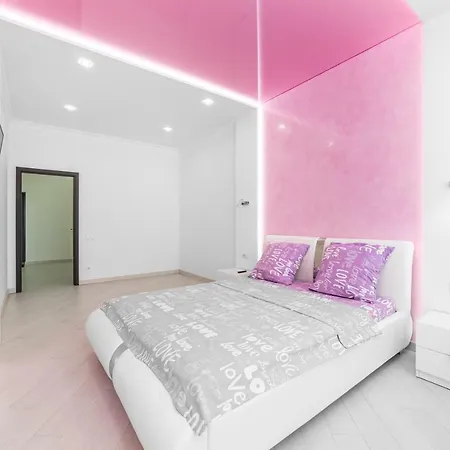 Vip Near To The Black Sea,arcadia Pearl Апартаменти